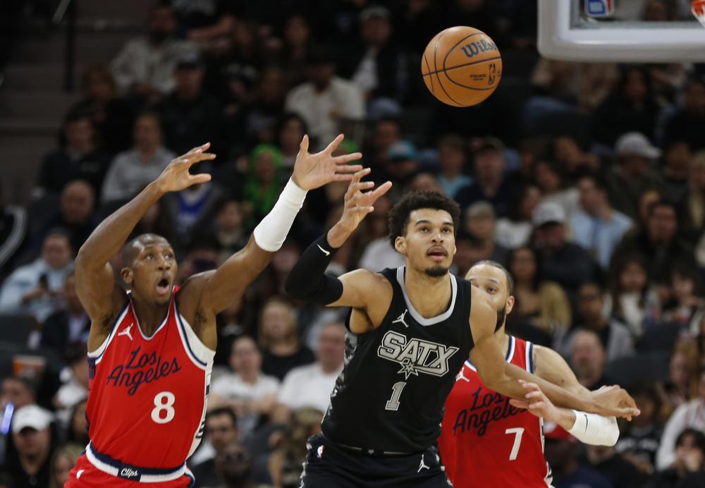 自由表达自 自由表达自