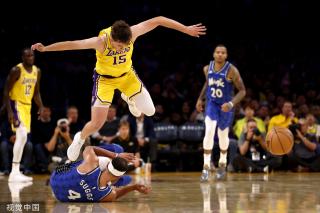 自身的反应 自身的反应